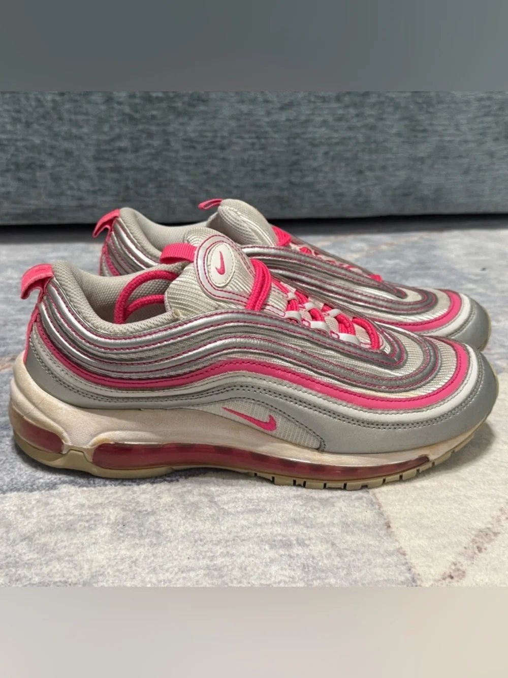 Nike Air Max 97 in a silver and pink colorway Size 6.5Y